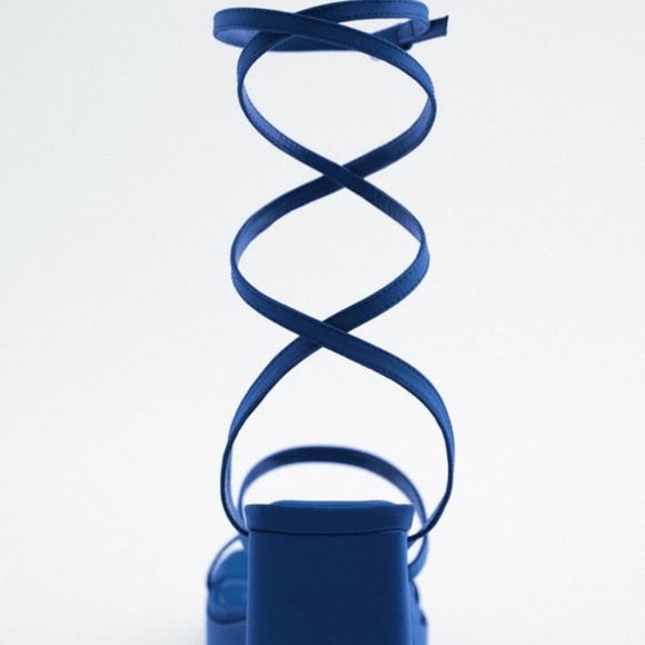 Zara Strappy Chunky Platform Heeled Sandals - Picture 2 of 4